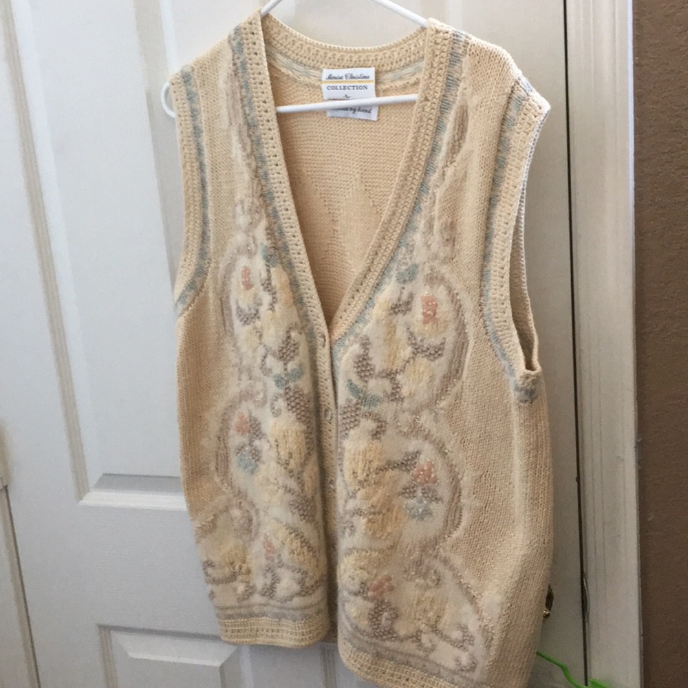FINAL MARKDOWN Ladies hand knit Marisa Christina vest large